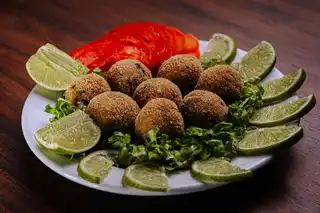 Falafel im Fladenbrot
